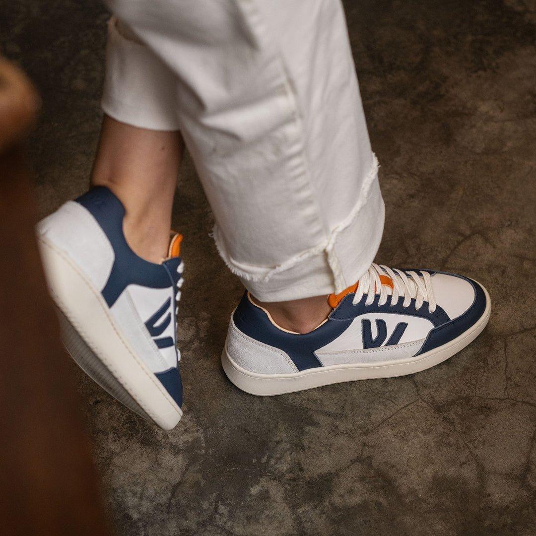 The Wanderer Sneakers - White/Blue
