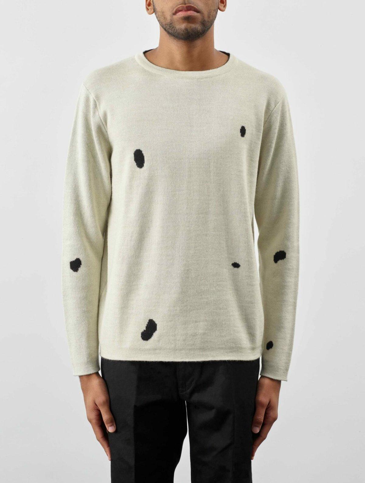 Ermine Jacquard Sweater Ecru Black