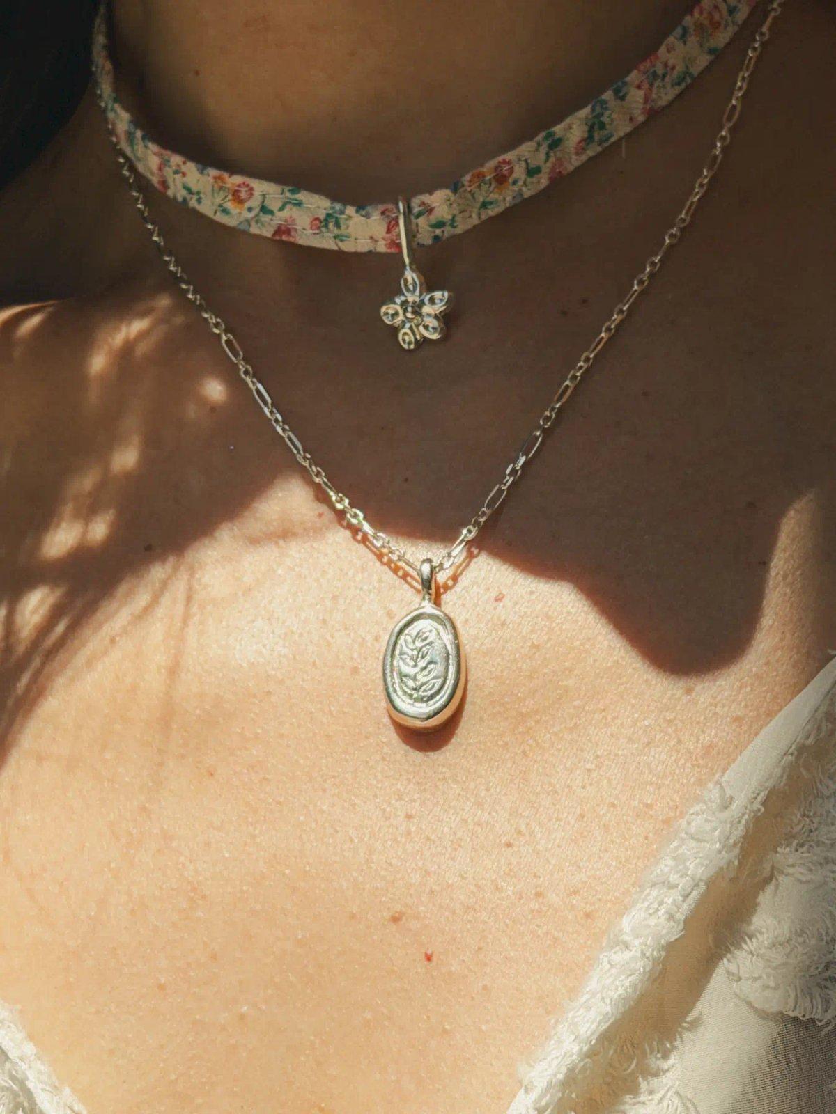 Bloom Pendant