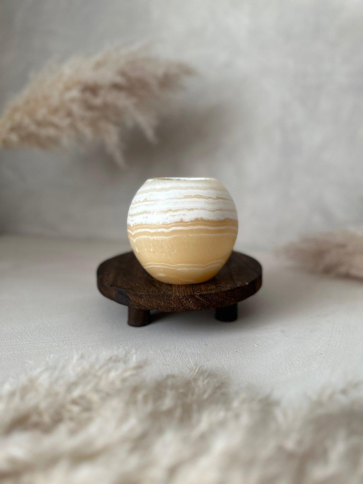 Alabaster | Orina