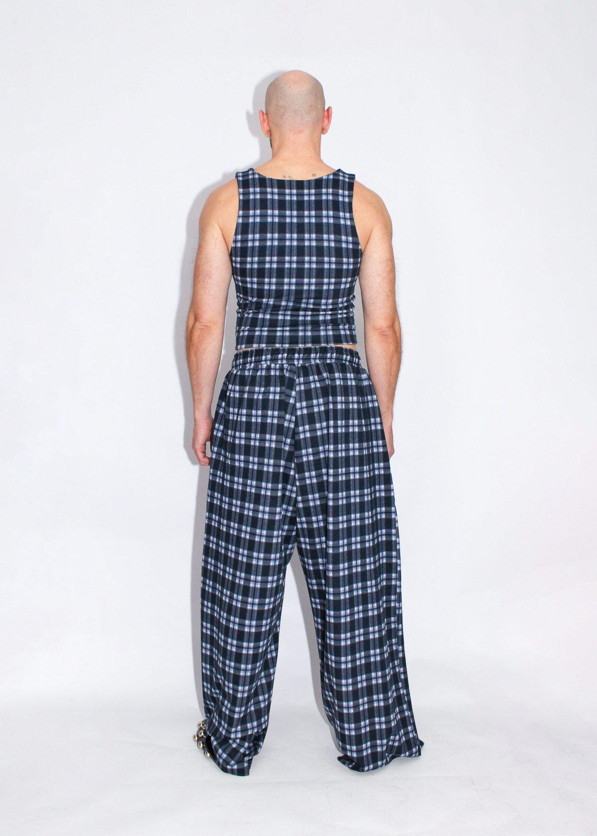 Big Pants #001